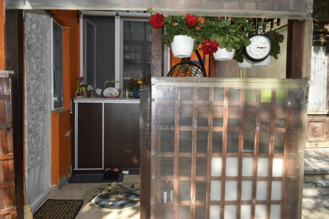 Проживание в семье Small and lovley room near Parlament with breakfast Бухарест-17