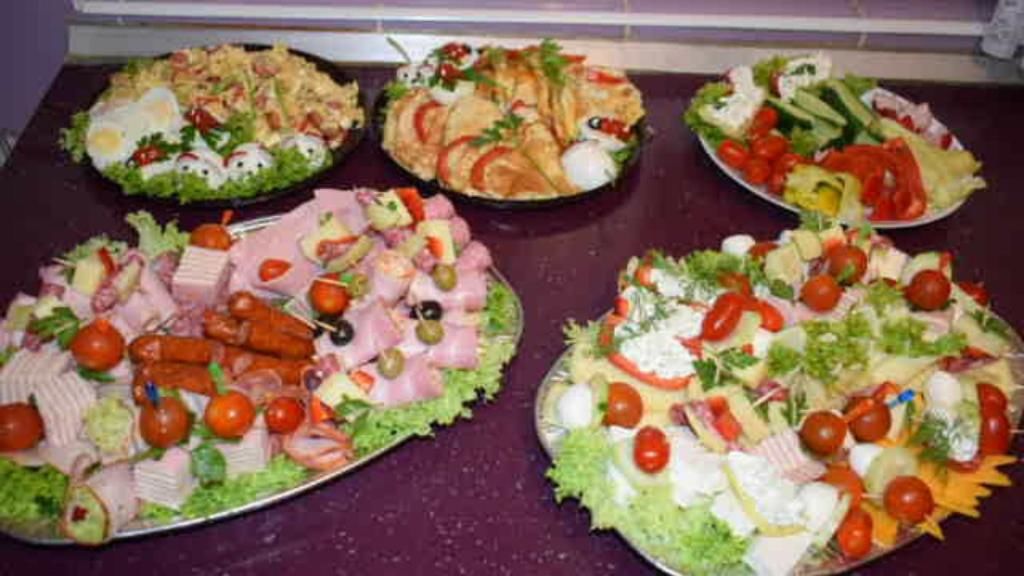 Проживание в семье Small and lovley room near Parlament with breakfast Бухарест